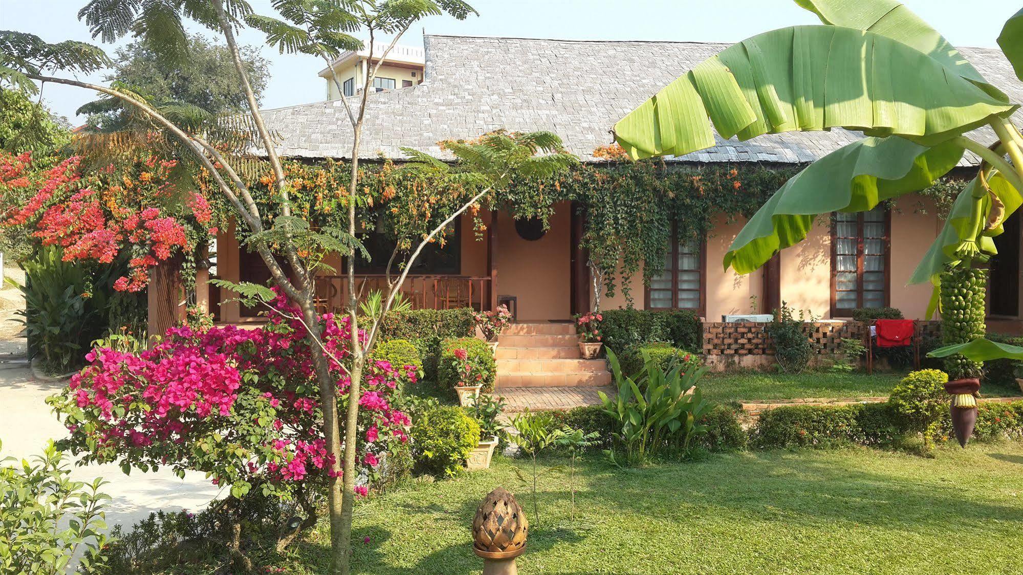Villa Nam Song Vang Vieng Luaran gambar